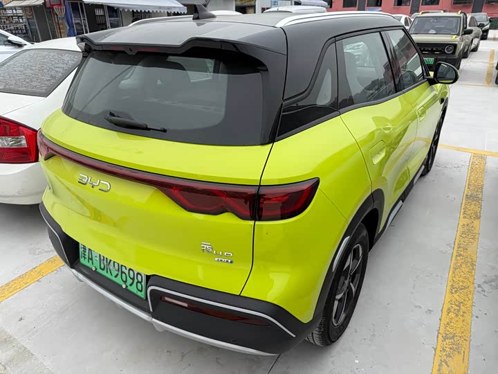 Фото 7 - BYD Yuan Up