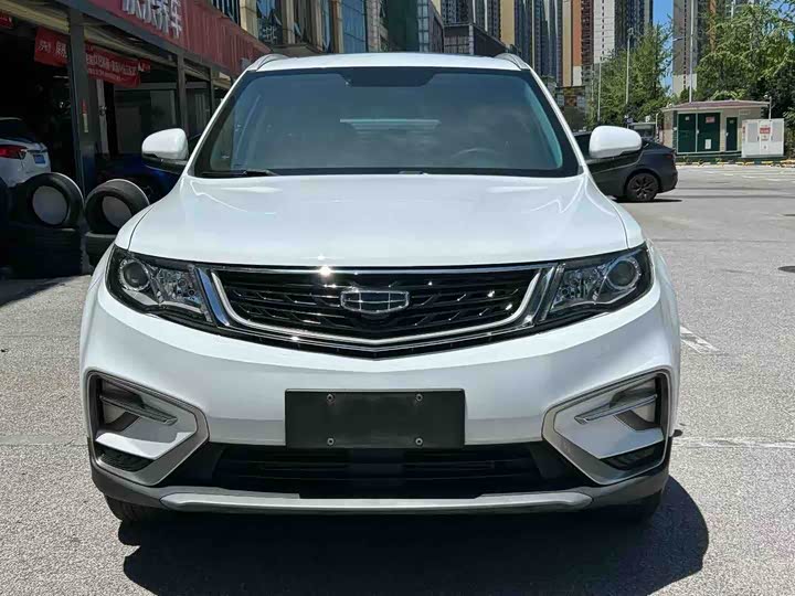 Фото 3 - Geely Atlas