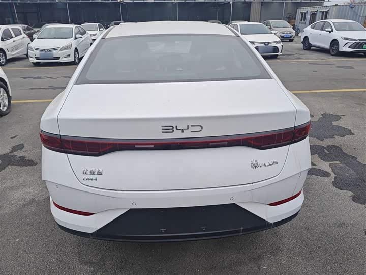 Фото 6 - BYD Qin Plus