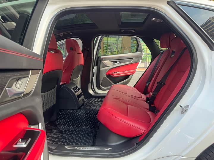 Фото 9 - Jaguar XF L