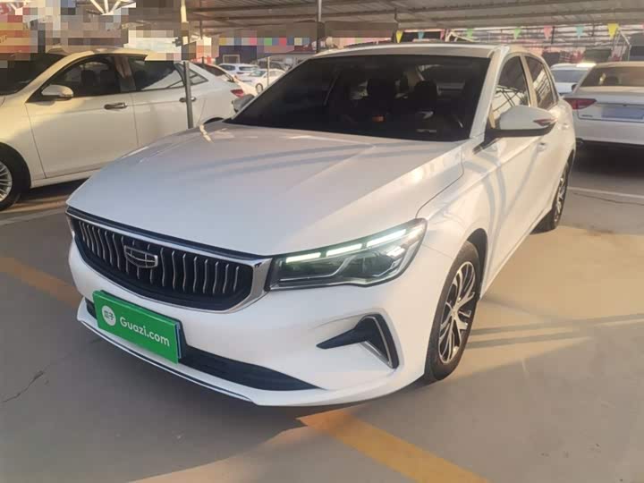 Фото 2 - Geely Emgrand