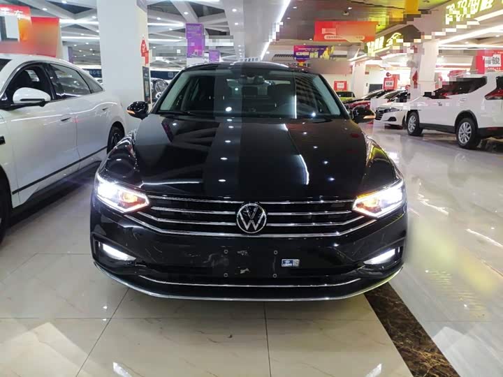 Фото 3 - Volkswagen Magotan