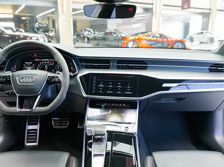 Фото 9 - Audi RS 7