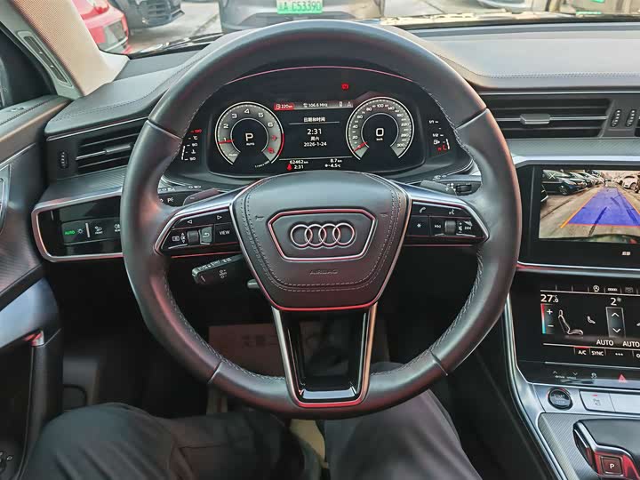 Фото 5 - Audi A6L