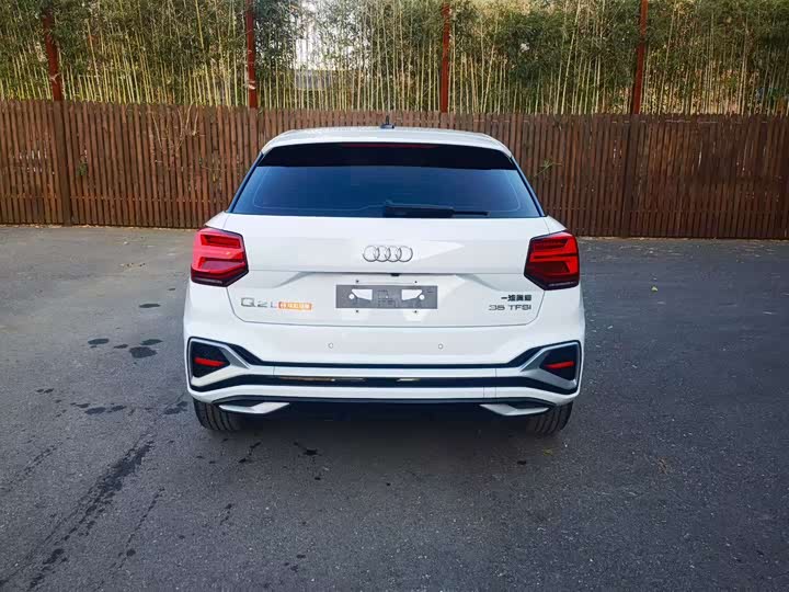 Фото 4 - Audi Q2L