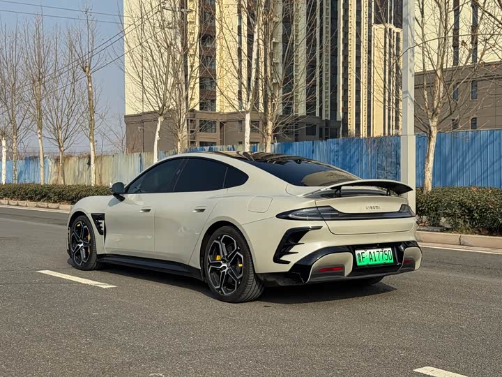 Фото 7 - Xiaomi SU7