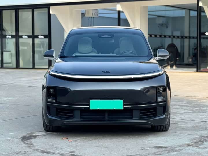 Фото 2 - LiXiang L8