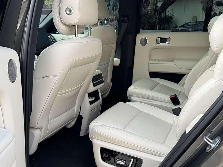 Фото 4 - LiXiang L8