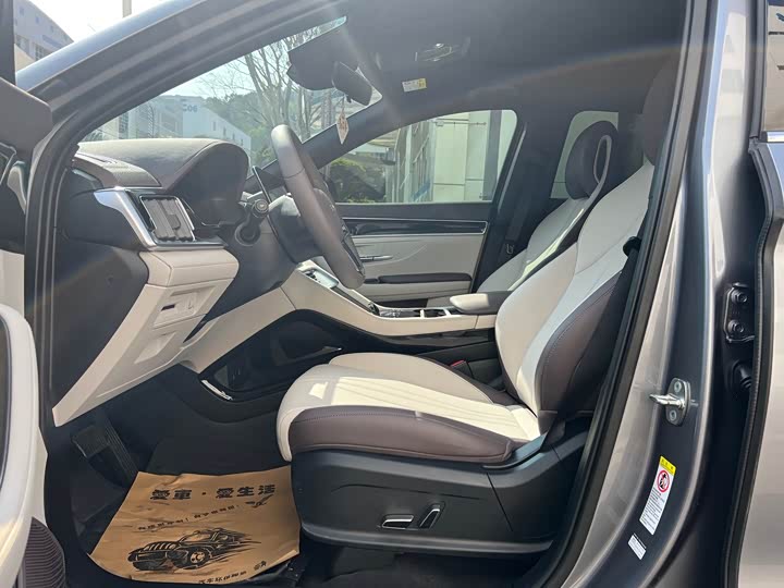 Фото 8 - BYD Song Plus Hybrid/EV