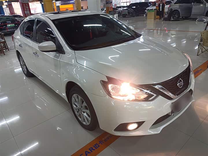 Фото 4 - Nissan Sylphy