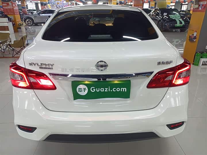 Фото 6 - Nissan Sylphy