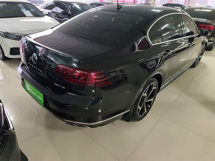 Фото 7 - Volkswagen Magotan