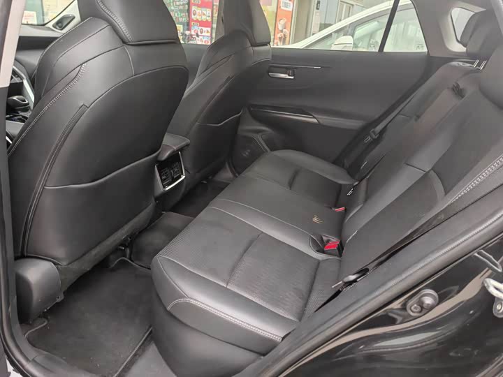 Фото 4 - Toyota Venza