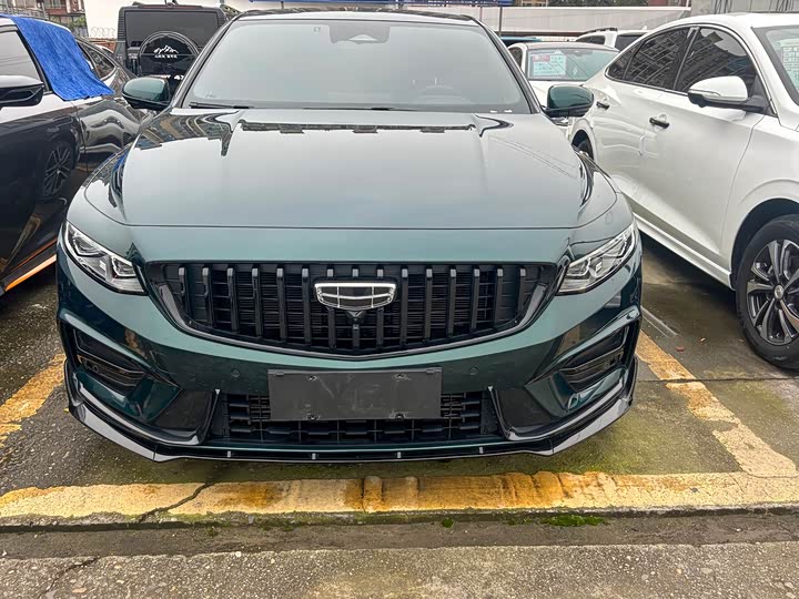 Фото 3 - Geely Preface