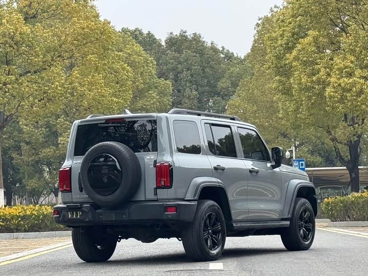 Фото 5 - Tank 300