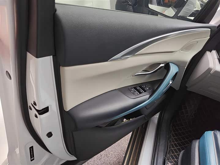 Фото 7 - BYD Song Pro