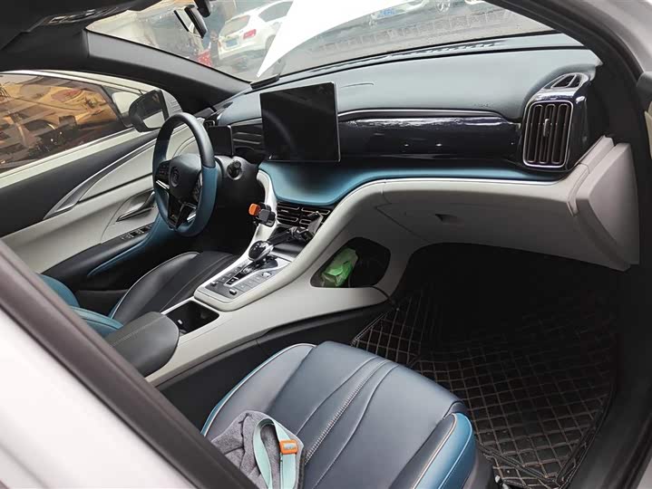 Фото 8 - BYD Song Pro