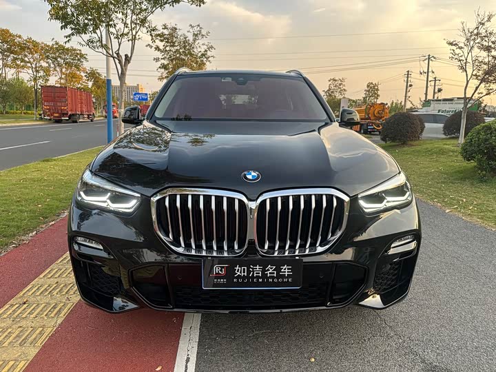 Фото 2 - BMW X5