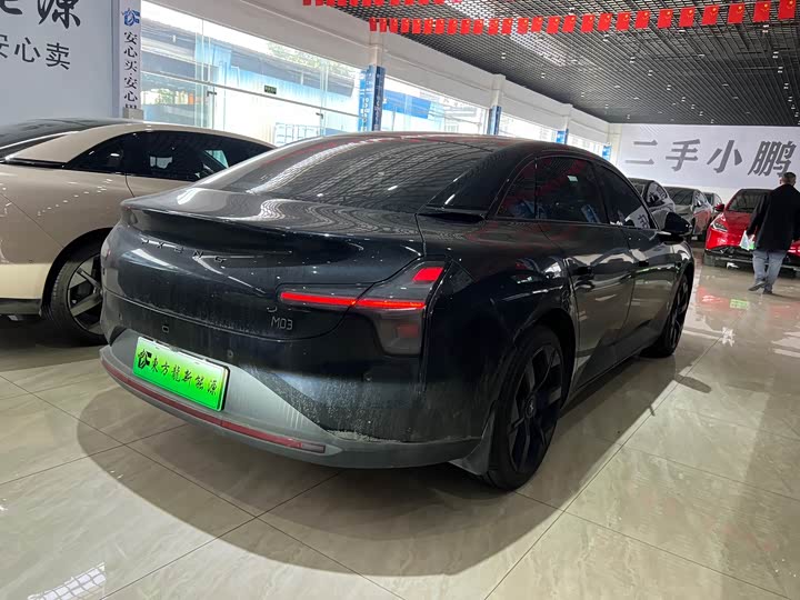 Фото 8 - XPeng Mona M03