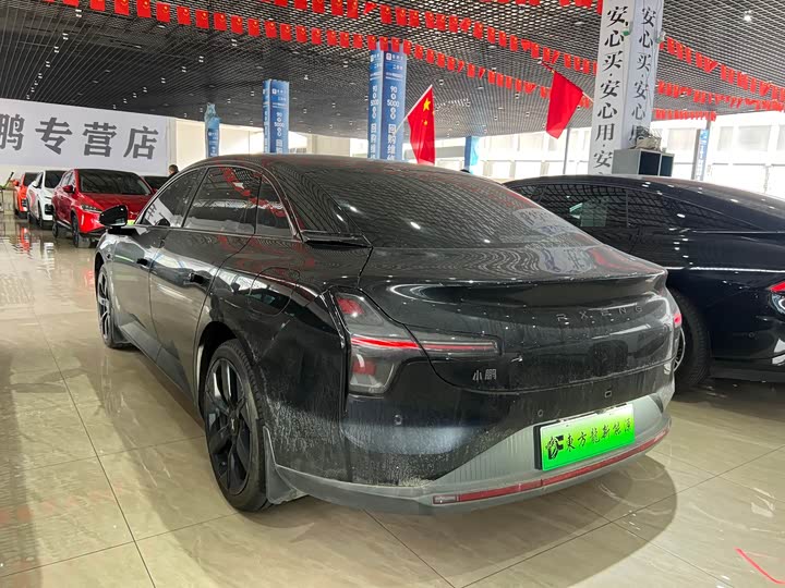 Фото 9 - XPeng Mona M03