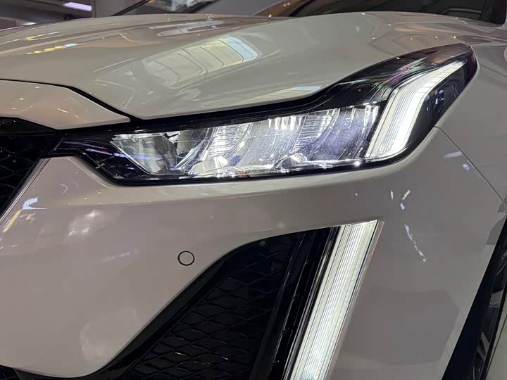 Фото 4 - Cadillac CT5