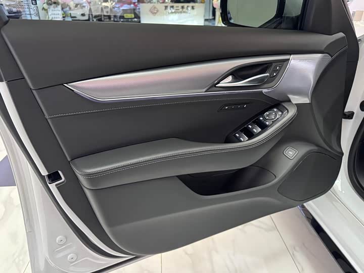 Фото 5 - Cadillac CT5