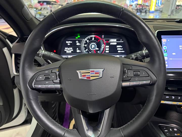 Фото 9 - Cadillac CT5