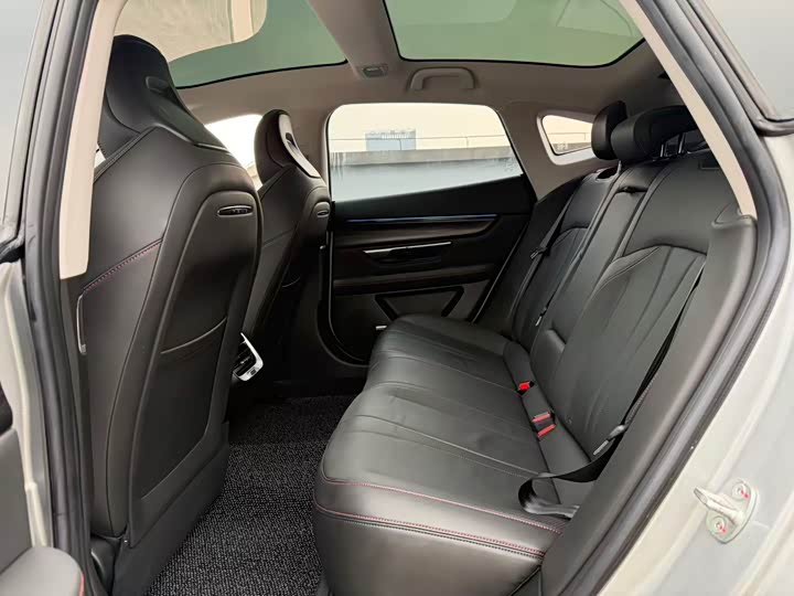 Фото 7 - XPeng P7