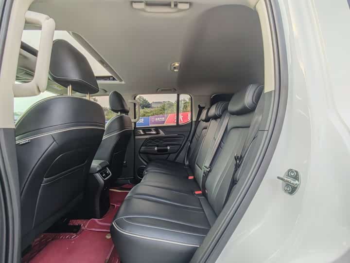 Фото 3 - Tank 300