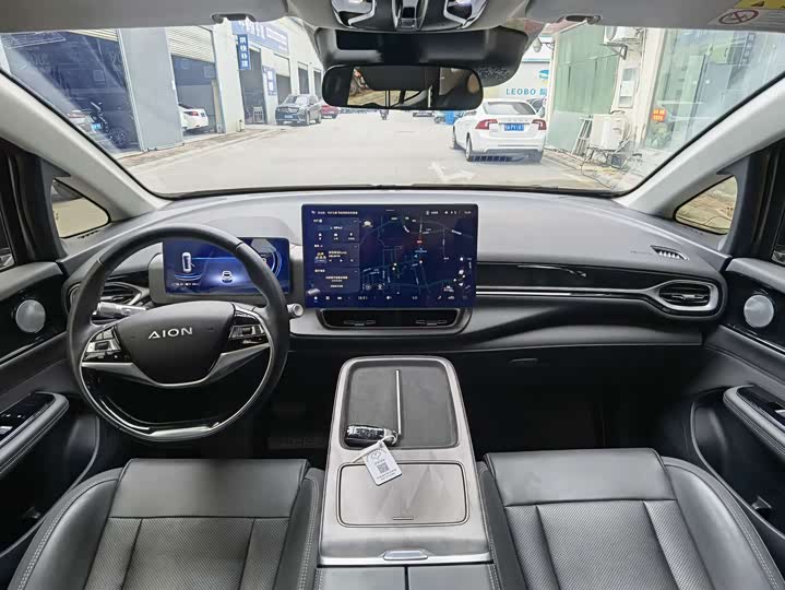 Фото 9 - GAC Aion V