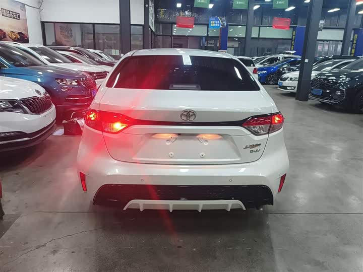 Фото 6 - Toyota Levin