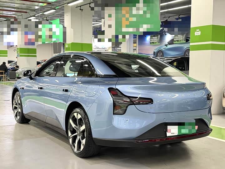 Фото 9 - XPeng Mona M03