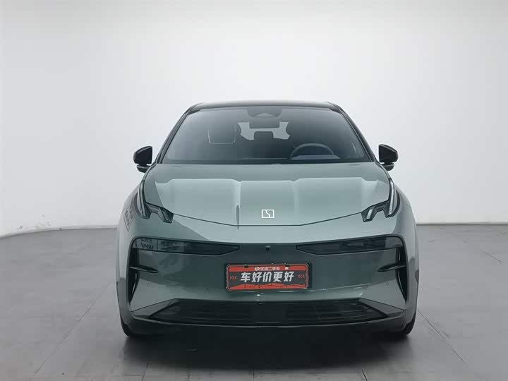 Фото 3 - Zeekr X