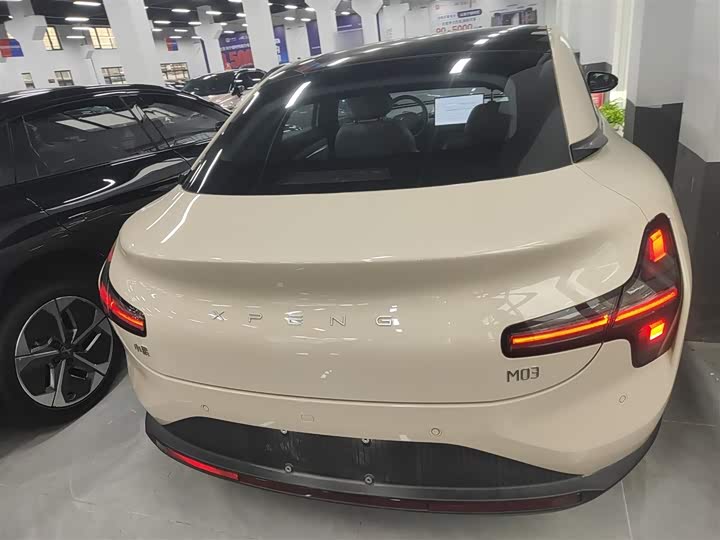 Фото 6 - XPeng Mona M03