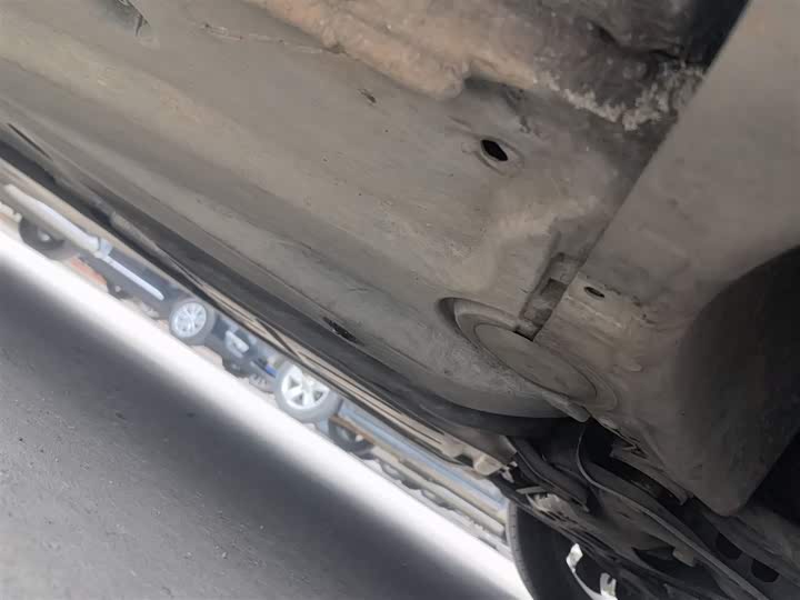 Фото 2 - Volkswagen Golf