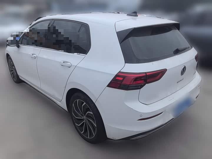 Фото 9 - Volkswagen Golf