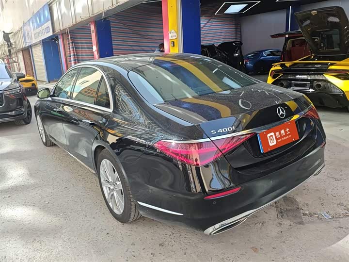 Фото 3 - Mercedes-Benz S-Class