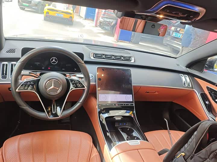 Фото 7 - Mercedes-Benz S-Class