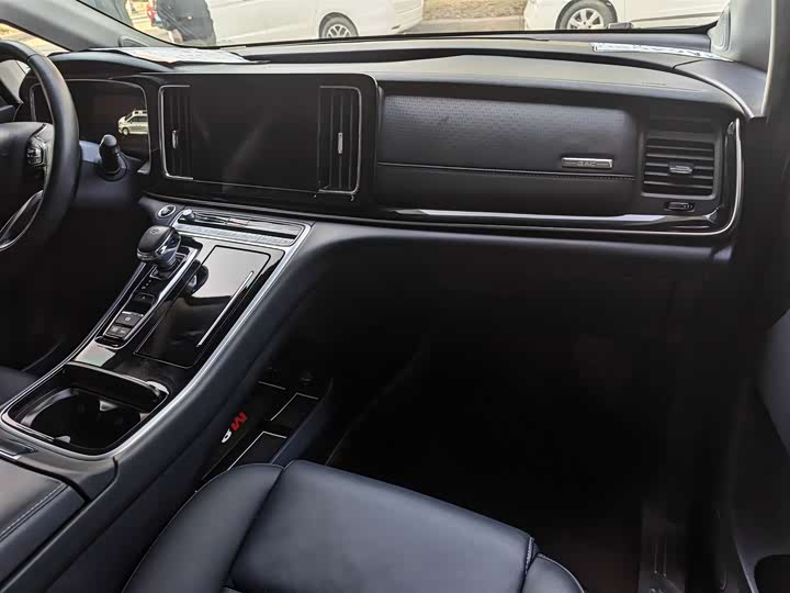 Фото 9 - GAC Trumpchi M8