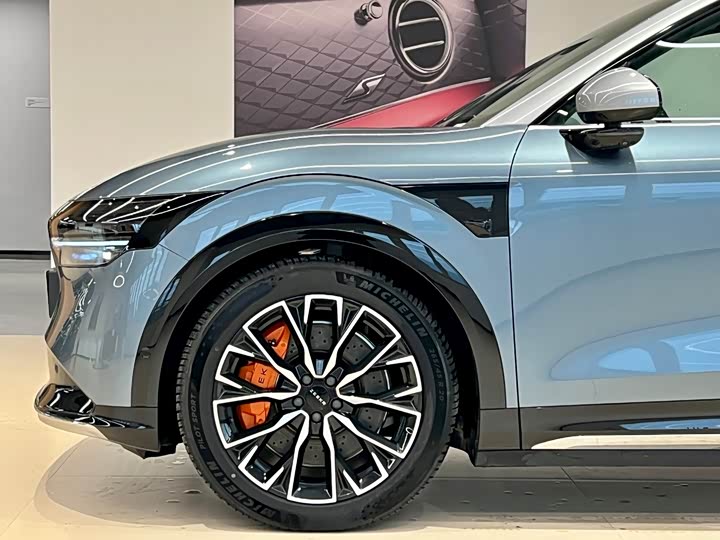 Фото 3 - Zeekr 7X