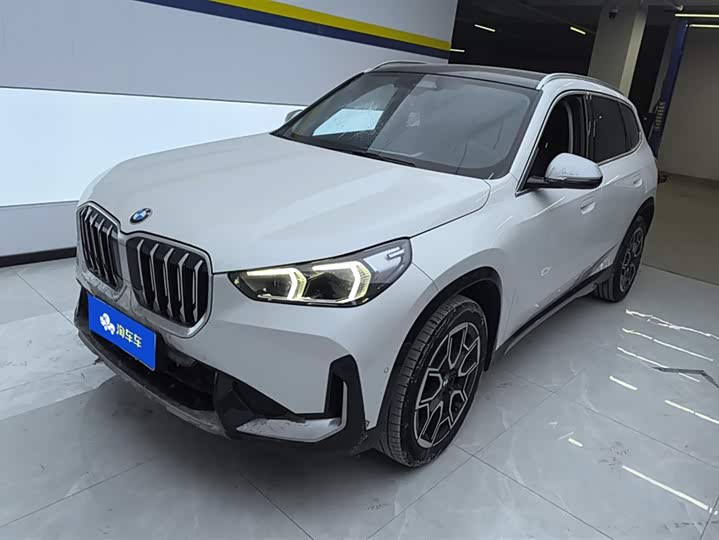 Фото 1 - BMW X1