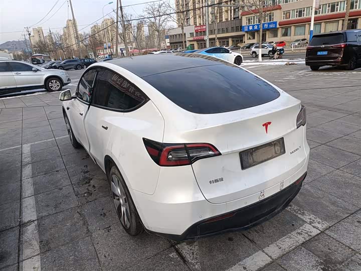 Фото 5 - Tesla Model Y