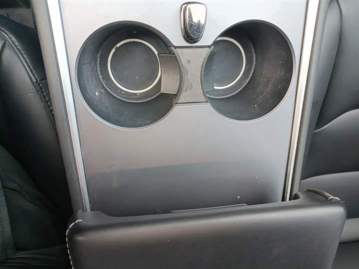 Фото 9 - Tesla Model Y