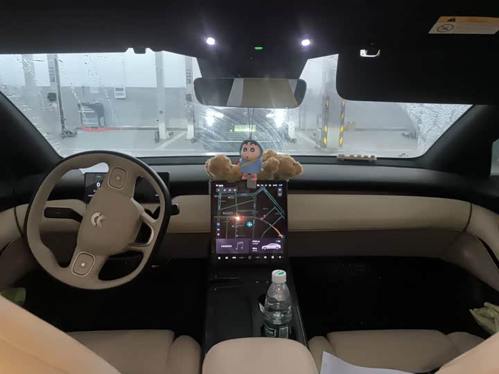 Фото 2 - Nio ET5