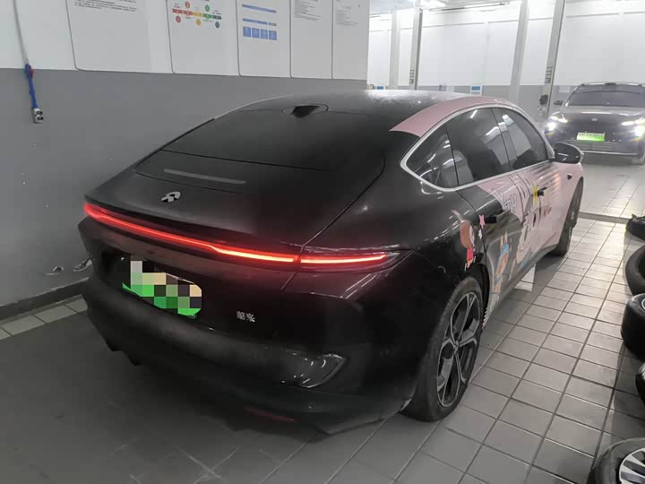 Фото 6 - Nio ET5