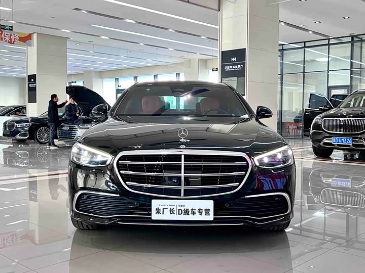 Фото 2 - Mercedes-Benz S-Class