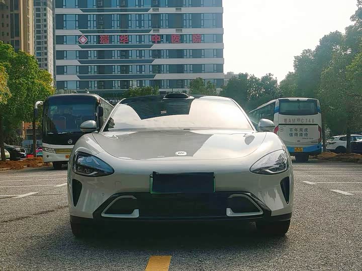 Фото 2 - Xiaomi SU7