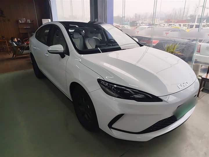 Фото 4 - BYD Seal 05 DM-i Hybrid