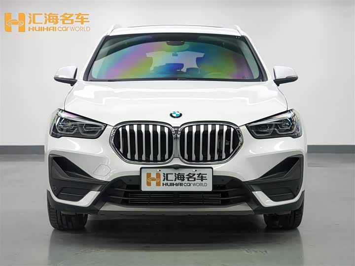 Фото 2 - BMW X1