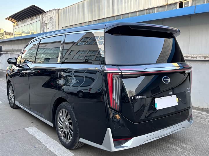 Фото 6 - GAC Trumpchi M8